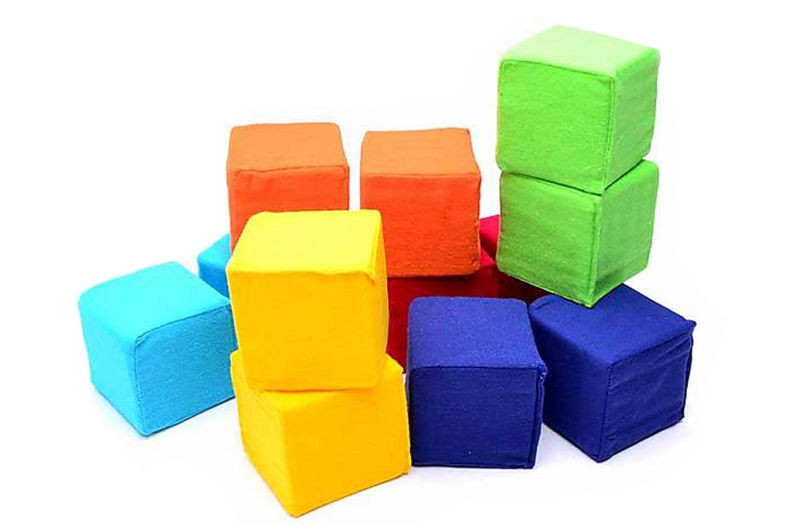 Кубики 12 "Кольорові" 127 Розумна іграшка