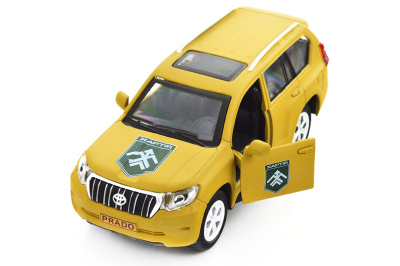 Автомодель серії  Шеврони Героїв TOYOTA PRADO ХАРТІЯ